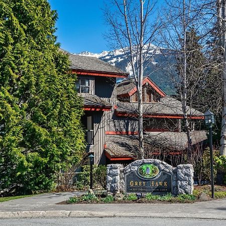 Villa Greyhawk By Outpost Whistler Extérieur photo