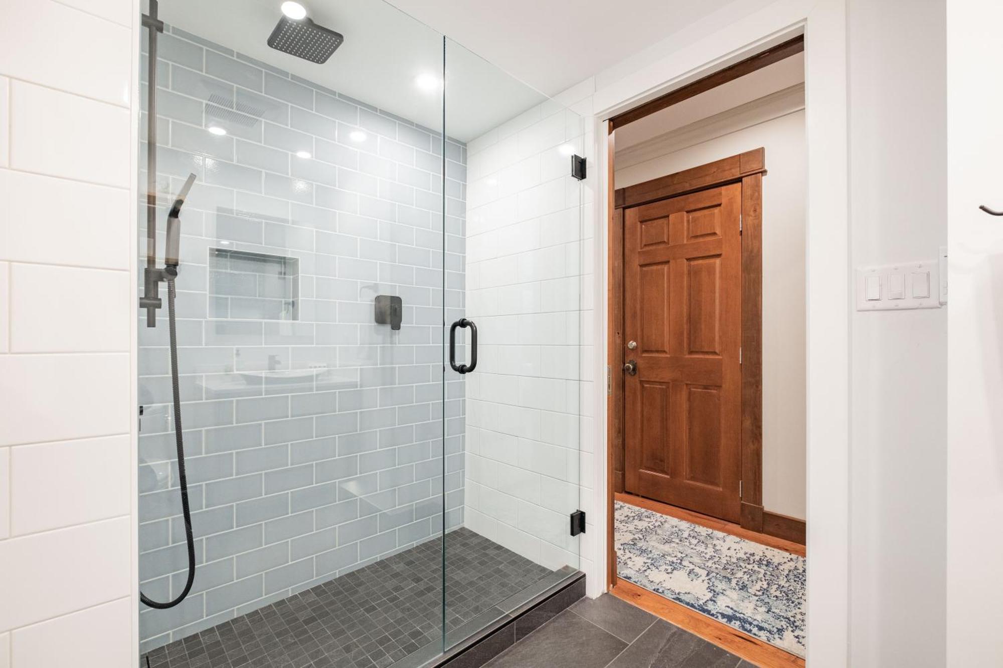 Villa Greyhawk By Outpost Whistler Extérieur photo