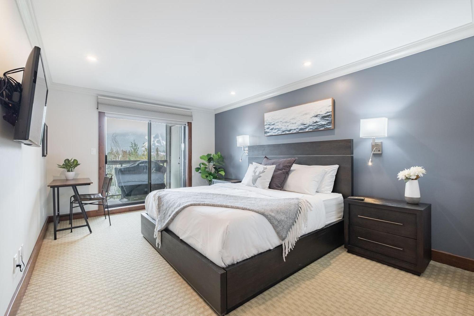 Villa Greyhawk By Outpost Whistler Extérieur photo