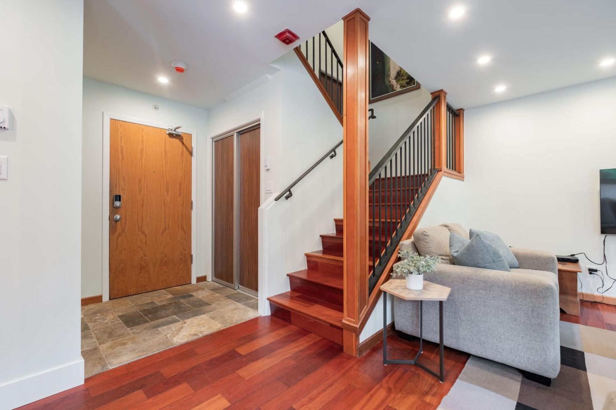 Villa Greyhawk By Outpost Whistler Extérieur photo